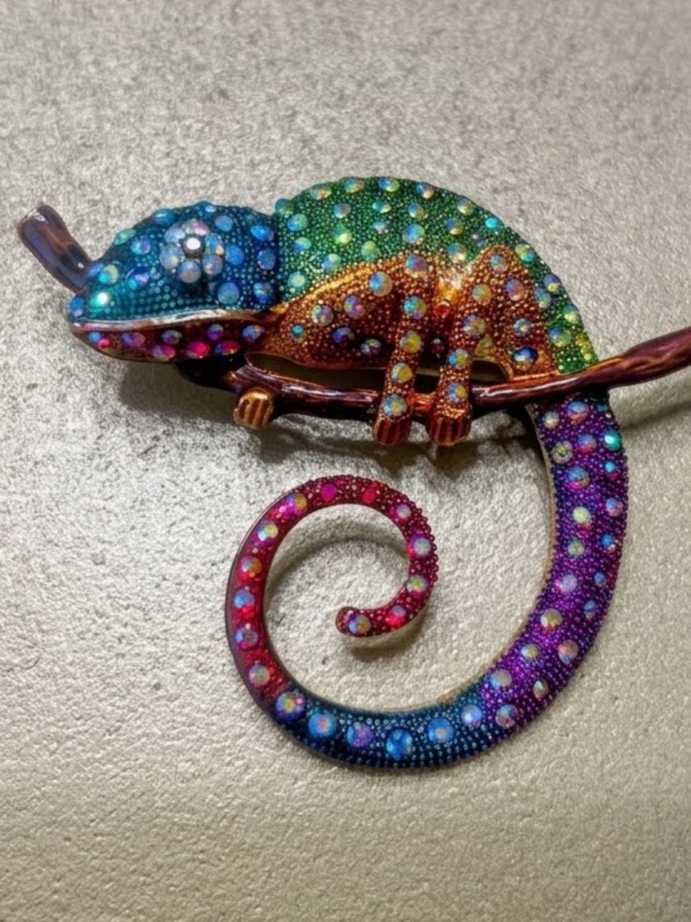 Multicolor Bright Jeweled Chameleon Brooch and pendent Large - Picture 2 of 3
